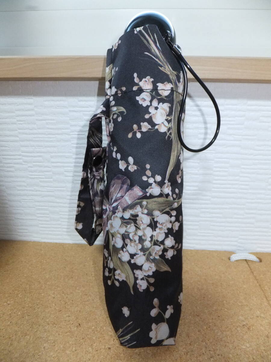 中古 PINK HOUSE ピンクハウス 折りたたみ傘 黒系 花柄 軽量 携帯用 に UMBRELLA 収納袋付 折り畳み傘 総柄 かさ 傘