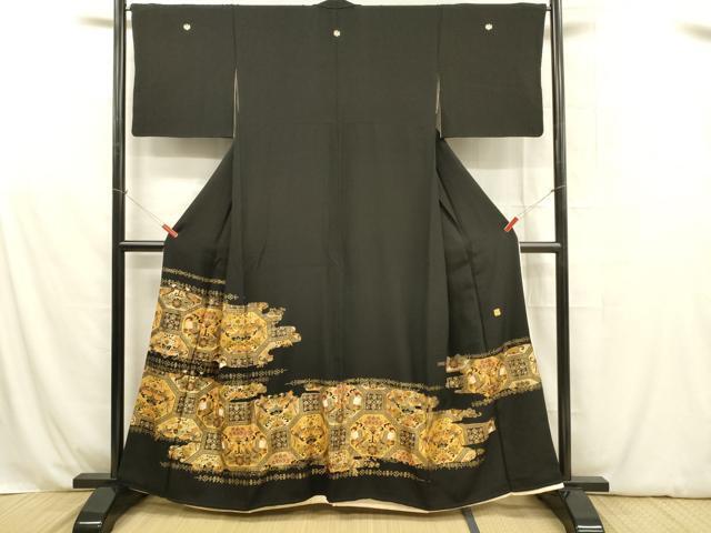 平和屋着物■豪華黒留袖　作家物　駒刺繍　向かい鳥花文　金彩　正絹　逸品　DABB3897cm