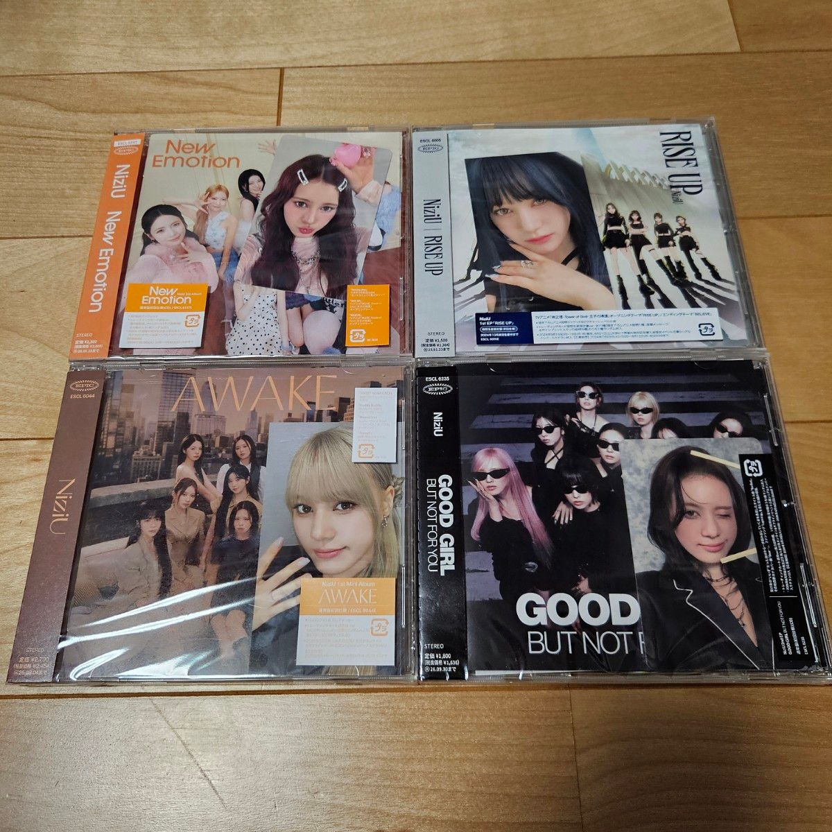 ニナまとめ売り NiziU CDセット二手;物流保障;接近未使用