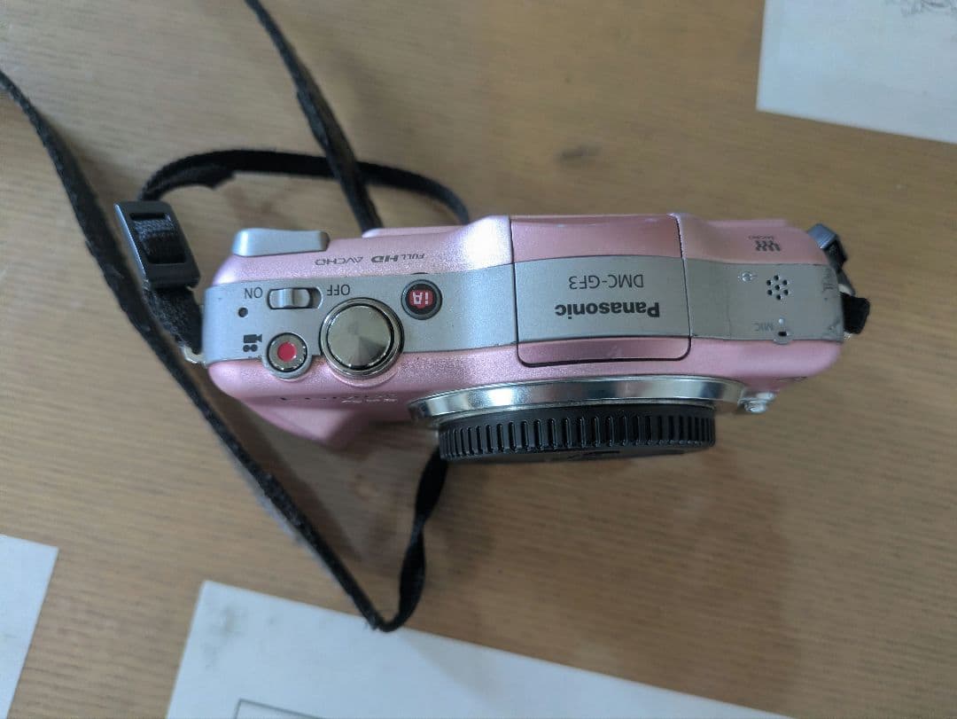 Panasonic DMC-GF3 ピンク バッテリーパック付きPanasonic;有些许损伤或污渍