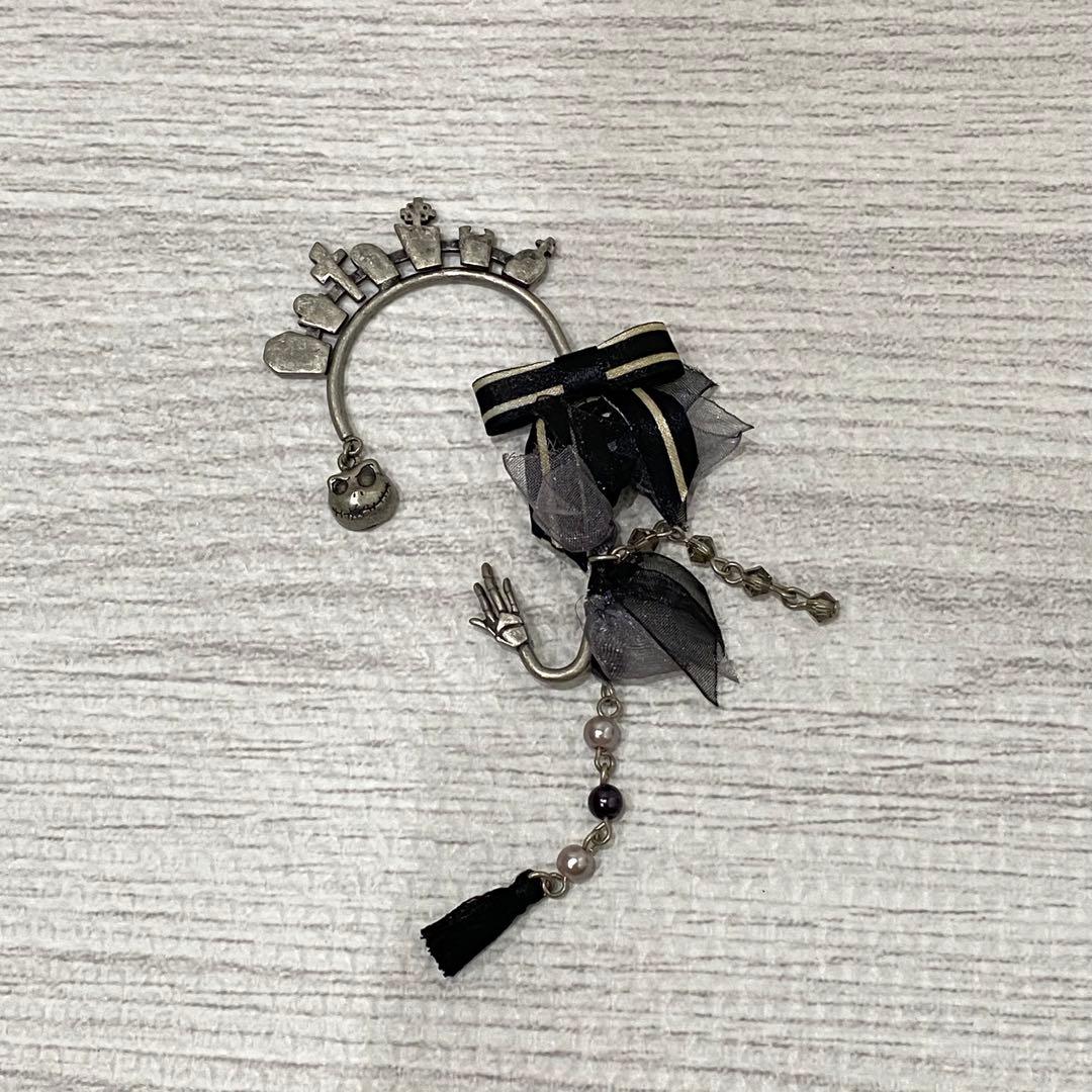 h.NAOTO ディズニー ナイトメア ビフォアクリスマス イヤーカフ接近未使用