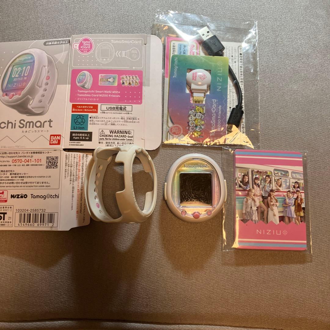 たまごっち　スマート　niziU スペシャルセット　動作確認済BANDAI;没有明显的损伤或污渍