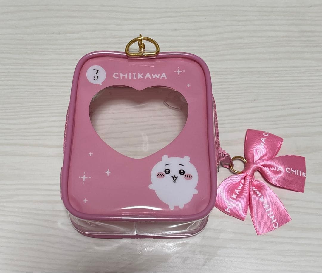 ちいかわ　マスコットクリアポーチ　ちいかわ