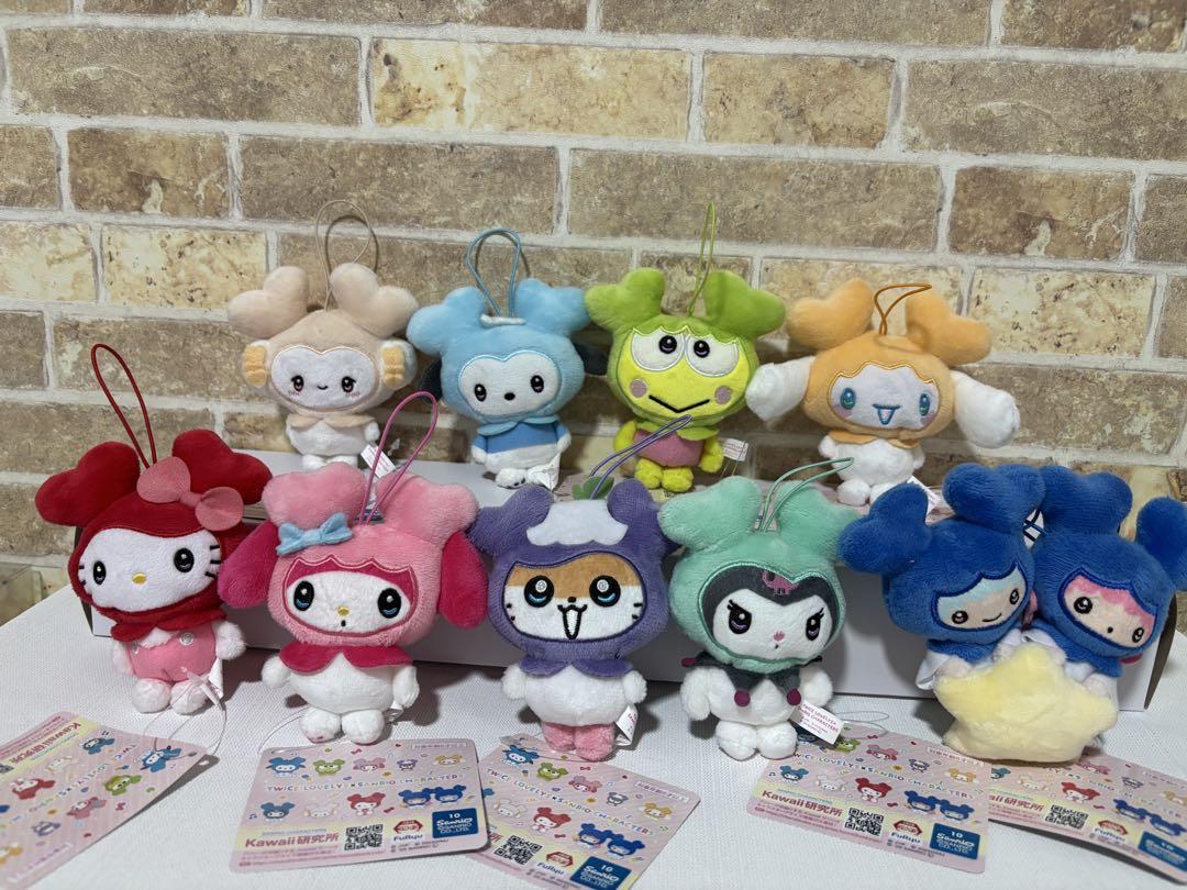TWICE LOVELYS サンリオ マスコット　GIGO限定 9種コンプセット