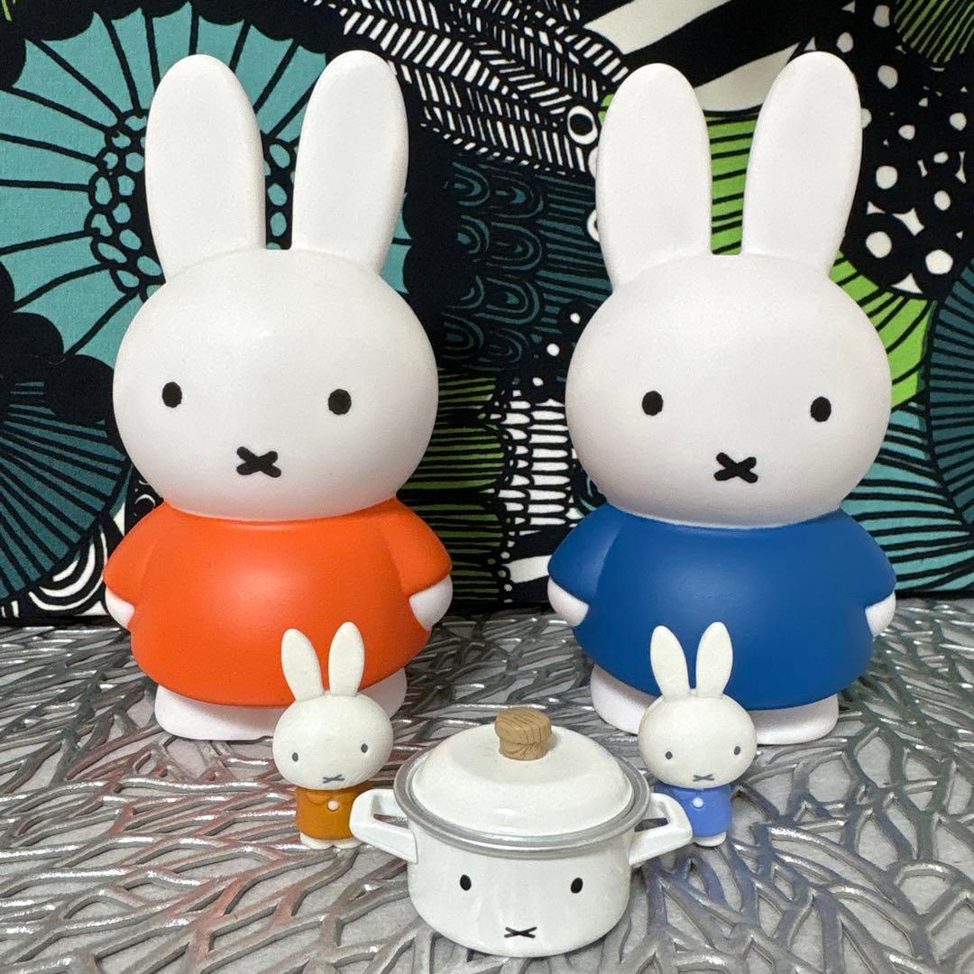 ⭐️ミッフィー 貯金箱 フィギュアセット3点付き